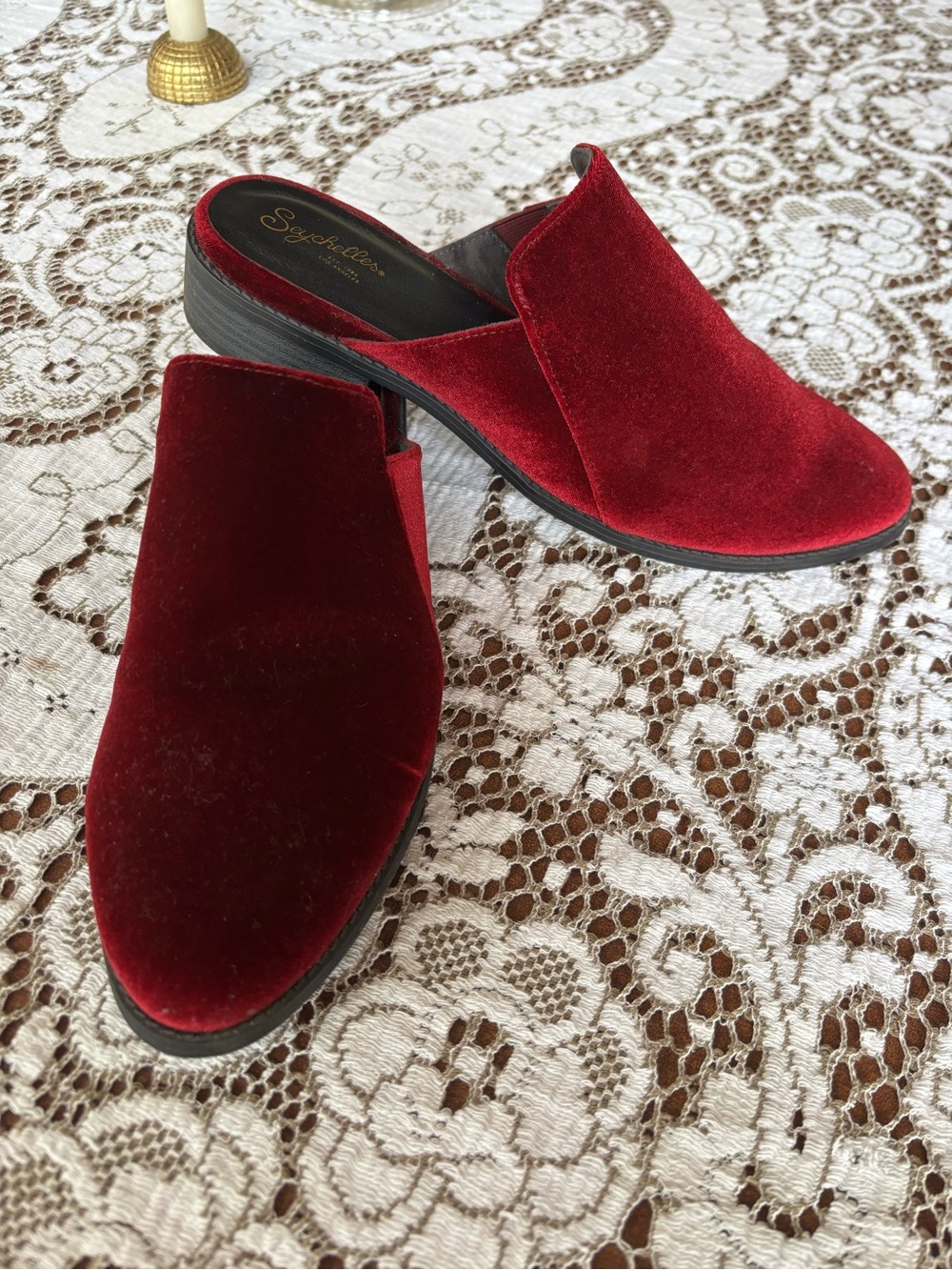 Seychelles Burgundy Red Velvet Flat Mules Loafers Dressy Low Block Heels Size 10